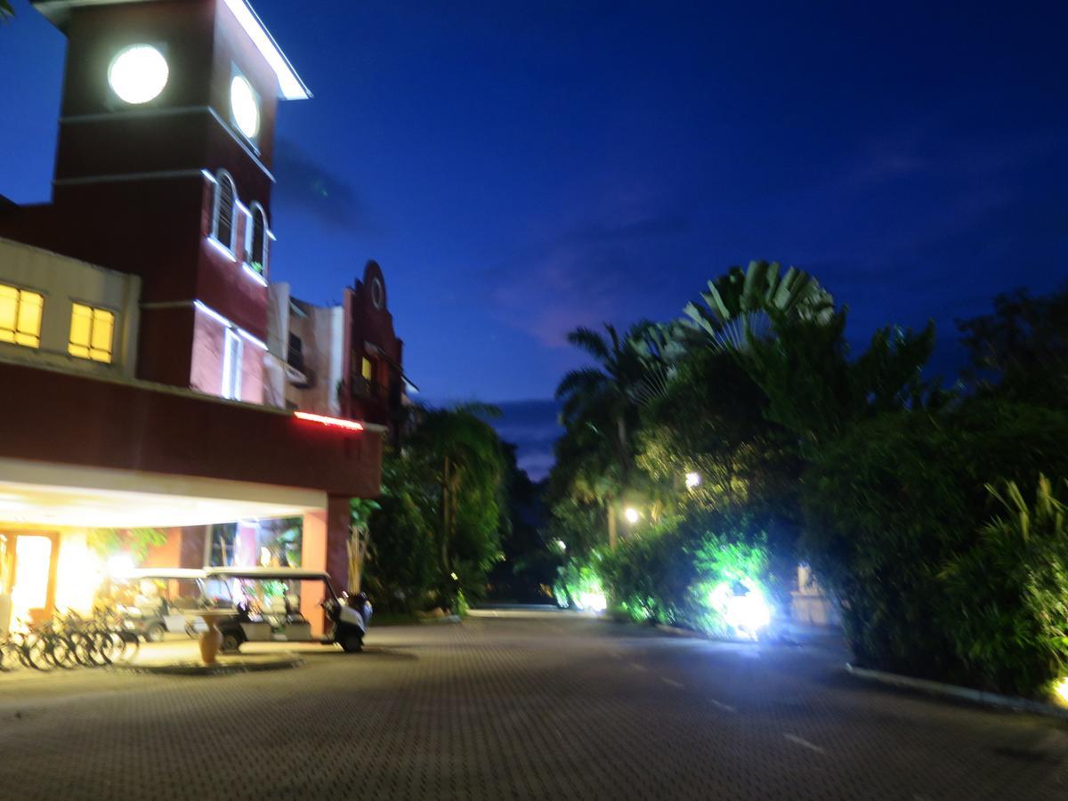 Langkawi Lagoon Resort Water Chalet Pantai Cenang  Exterior photo