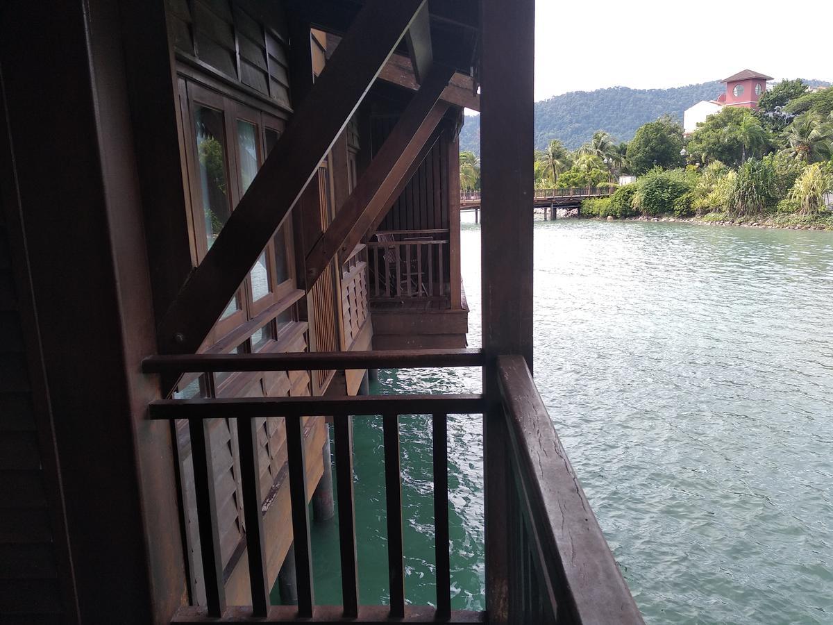 Langkawi Lagoon Resort Water Chalet Pantai Cenang  Exterior photo