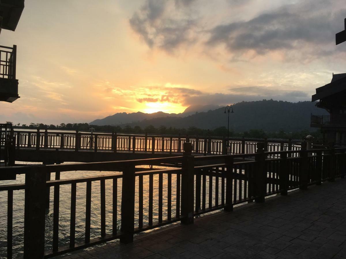 Langkawi Lagoon Resort Water Chalet Pantai Cenang  Exterior photo